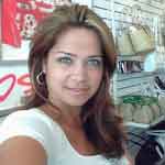 romantic female looking for guy in Paola, Kansas