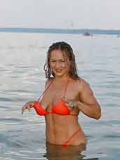 a horny woman from Beach Lake, Pennsylvania