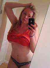 lonely woman looking for guy in Sistersville, West Virginia