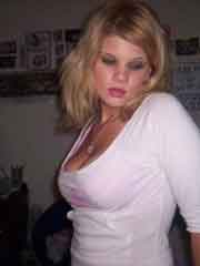 lonely girl looking for guy in Amma, West Virginia